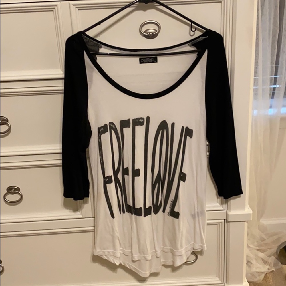 Women’s shirt